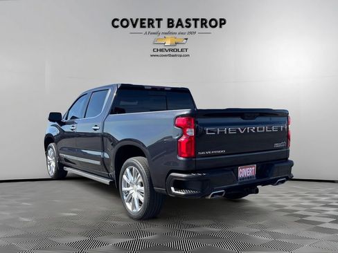Used 2022 Chevrolet Silverado 1500 High Country w/ High Country Premium Package image 4
