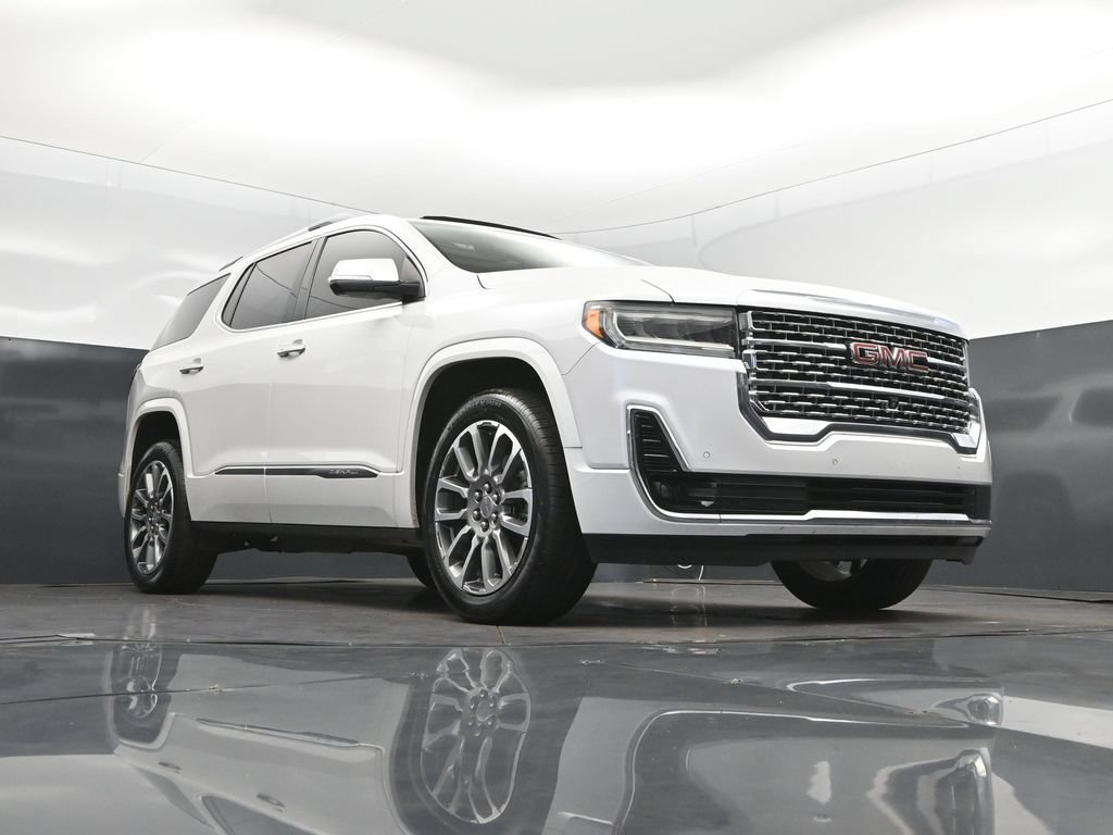 Used 2021 GMC Acadia Denali w/ Denali Technology Package FWD image 44