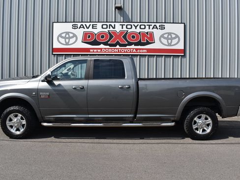 Used 2012 RAM 2500 Laramie w/ Cold Weather Group AWD/4WD image 4