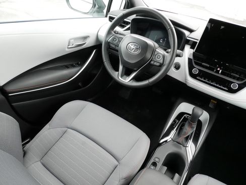 Certified 2025 Toyota Corolla FX w/ Convenience Package image 9