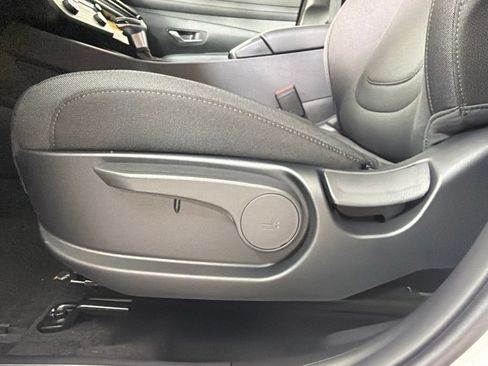 New 2026 Hyundai Tucson SE FWD image 13