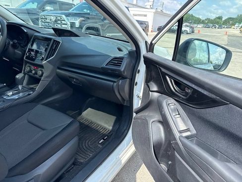 Used 2023 Subaru Impreza 2.0i Premium AWD/4WD image 16