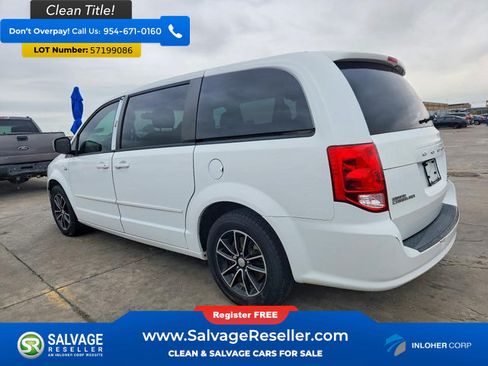 Used 2014 Dodge Grand Caravan SE FWD image 3