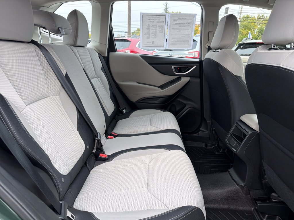 Certified 2024 Subaru Forester AWD/4WD image 32