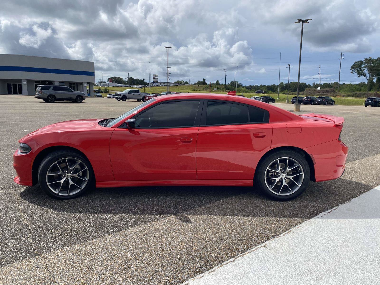 Used 2023 Dodge Charger GT RWD image 4