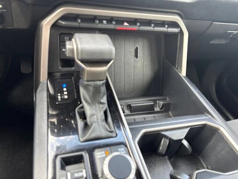 Used 2023 Toyota Tundra SR5 AWD/4WD image 19