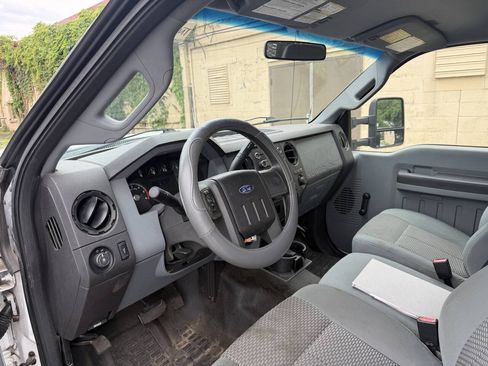 Used 2011 Ford F450 XL w/ XL Value Pkg RWD image 18