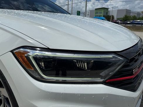 Used 2020 Volkswagen Jetta GLI image 4