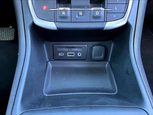 Used 2023 GMC Terrain SLT AWD/4WD image 15