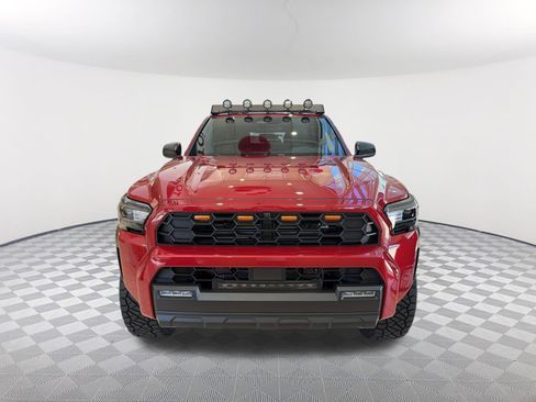 New 2026 Toyota 4Runner SR5 AWD/4WD image 2