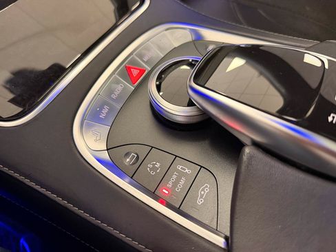 Used 2015 Mercedes-Benz S 63 AMG 4MATIC Sedan image 34