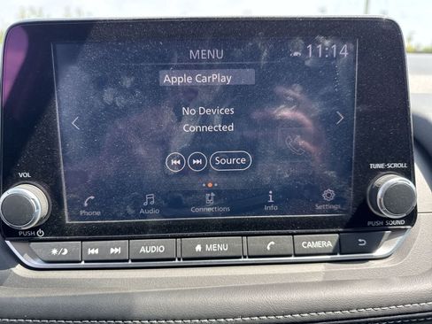 Used 2025 Nissan Rogue SV w/ SV Premium Package FWD image 32