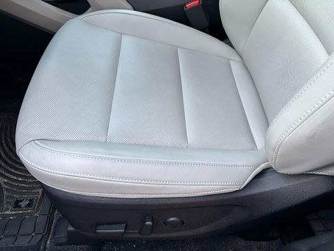 Used 2024 Kia Telluride S w/ S Sunroof Package AWD/4WD image 19