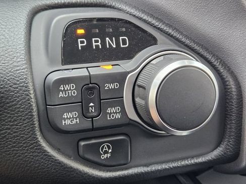 Used 2025 RAM 1500 Lone Star AWD/4WD image 27