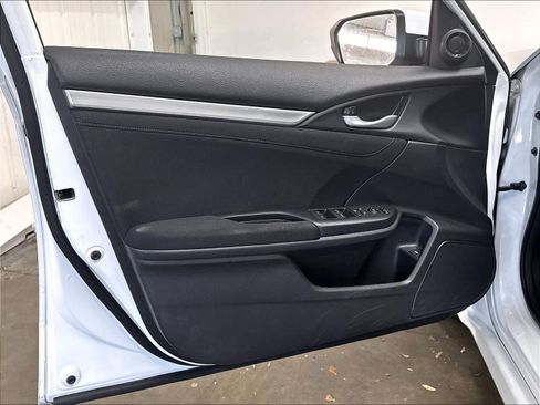 Used 2020 Honda Civic EX image 21
