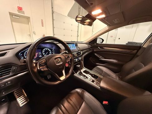 Used 2022 Honda Accord Sport Special Edition image 16