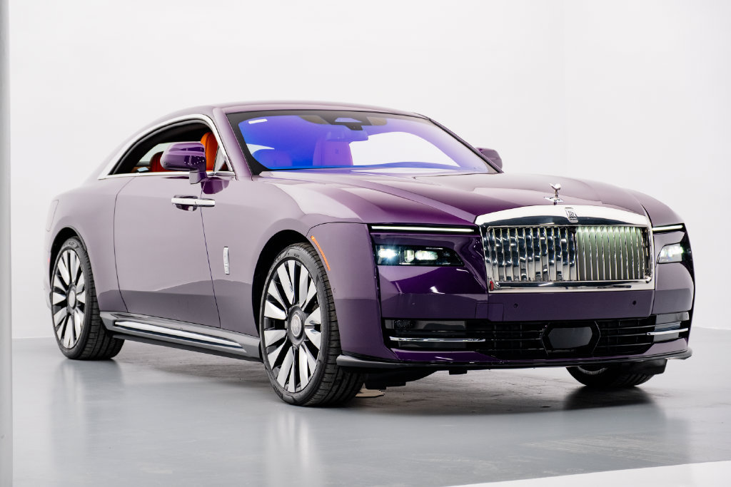 Used 2024 Rolls-Royce Spectre w/ Spectre Launch Package AWD/4WD image 4