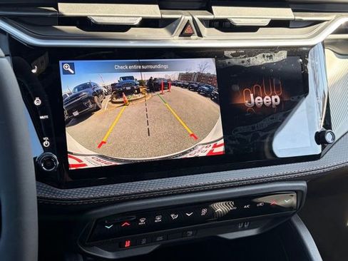 New 2026 Jeep Cherokee Limited image 22