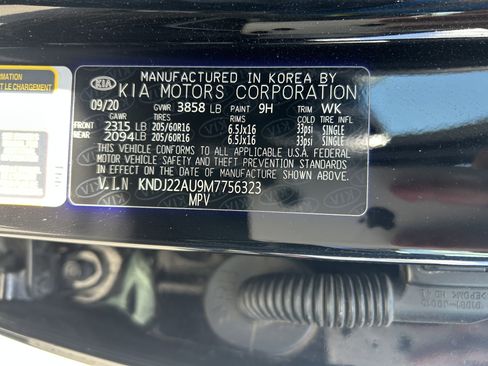 Used 2021 Kia Soul LX image 15