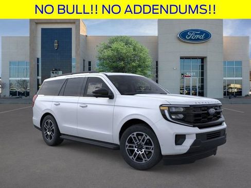 New 2025 Ford Expedition Active image 8