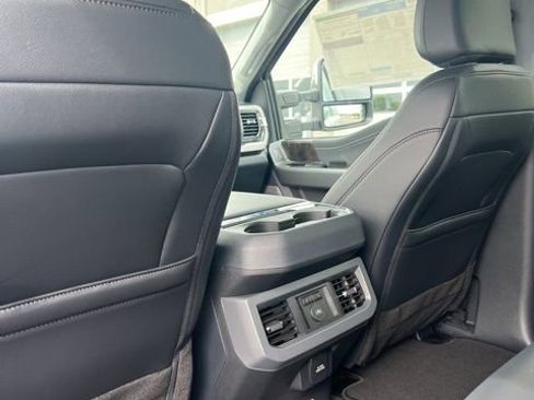 New 2025 Ford F350 Lariat w/ Chrome Package image 36