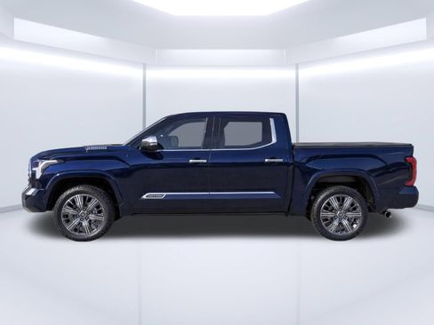 Used 2024 Toyota Tundra Capstone AWD/4WD image 6