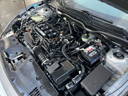 Used 2018 Honda Civic EX-L image 34