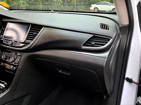 Certified 2017 Buick Encore Preferred image 22