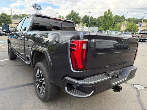 Used 2024 GMC Sierra 2500 Denali Ultimate w/ Snow Plow Prep/Camper Package AWD/4WD image 5