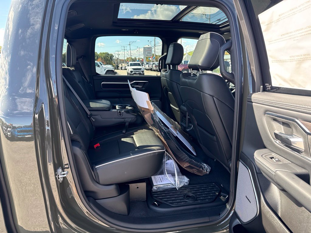 New 2027 RAM 1500 Laramie AWD/4WD image 26
