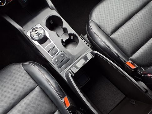 Certified 2022 Ford Escape SEL image 13