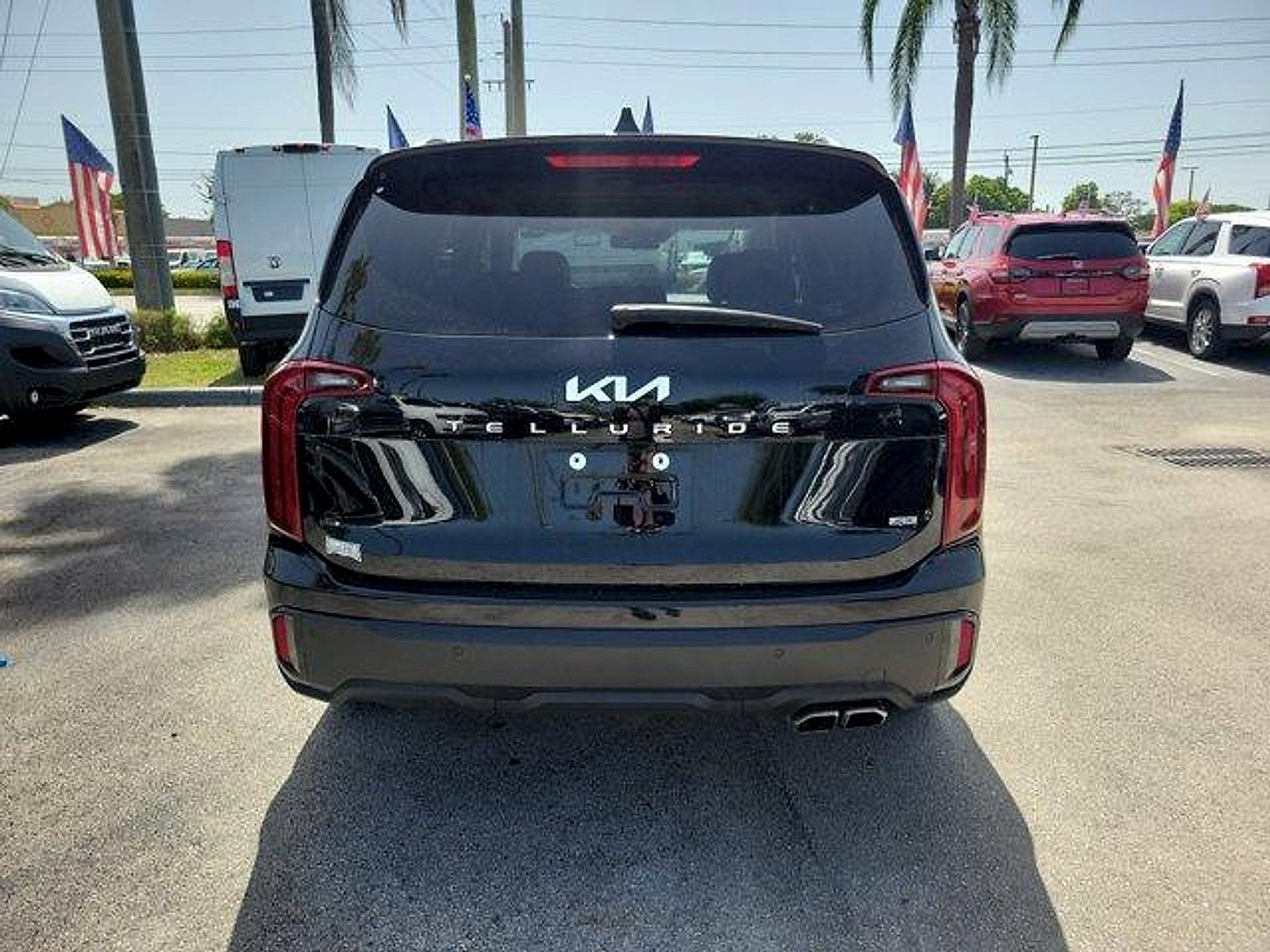 Used 2023 Kia Telluride S AWD/4WD image 6