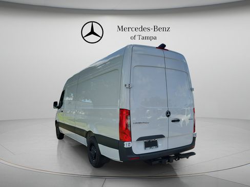 Used 2026 Mercedes-Benz Sprinter 2500 image 3