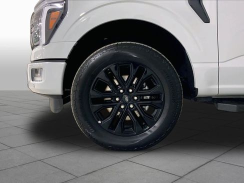 Used 2024 Ford F150 Lariat AWD/4WD image 10