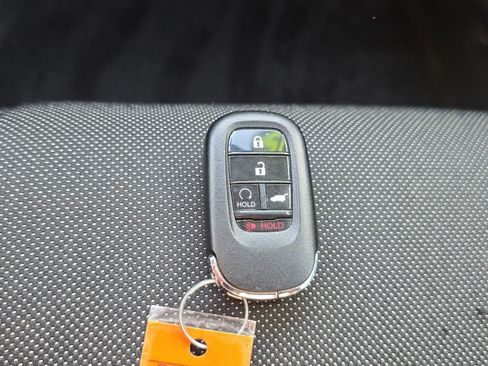 Used 2025 Honda CR-V EX image 33
