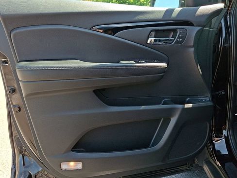 Used 2019 Honda Passport Touring image 13