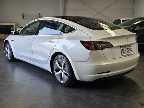Used 2018 Tesla Model 3 Long Range RWD image 2