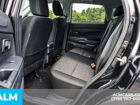 Used 2024 Mitsubishi Outlander Sport ES AWD/4WD image 19