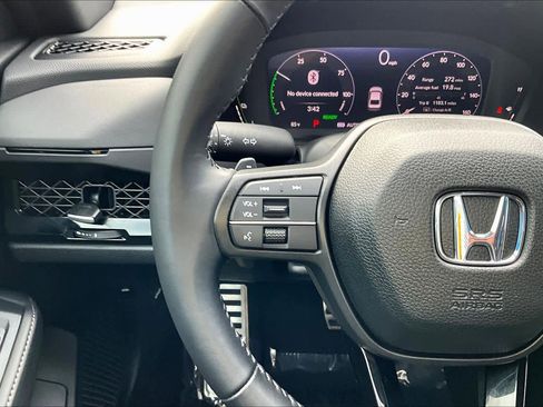 Used 2025 Honda Accord Sport image 24