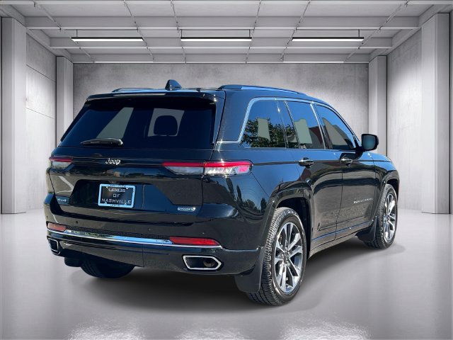 Used 2022 Jeep Grand Cherokee Overland AWD/4WD image 3