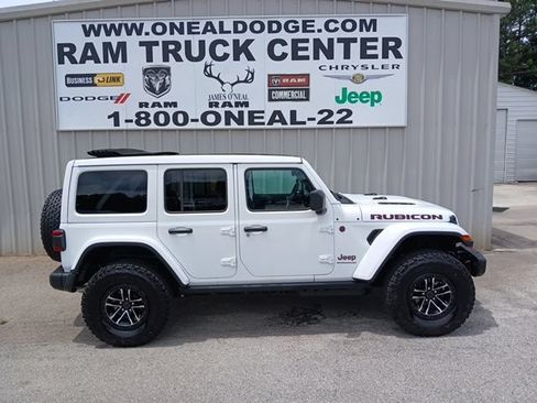 Used 2026 Jeep Wrangler Unlimited Rubicon w/ Safety Group AWD/4WD image 2