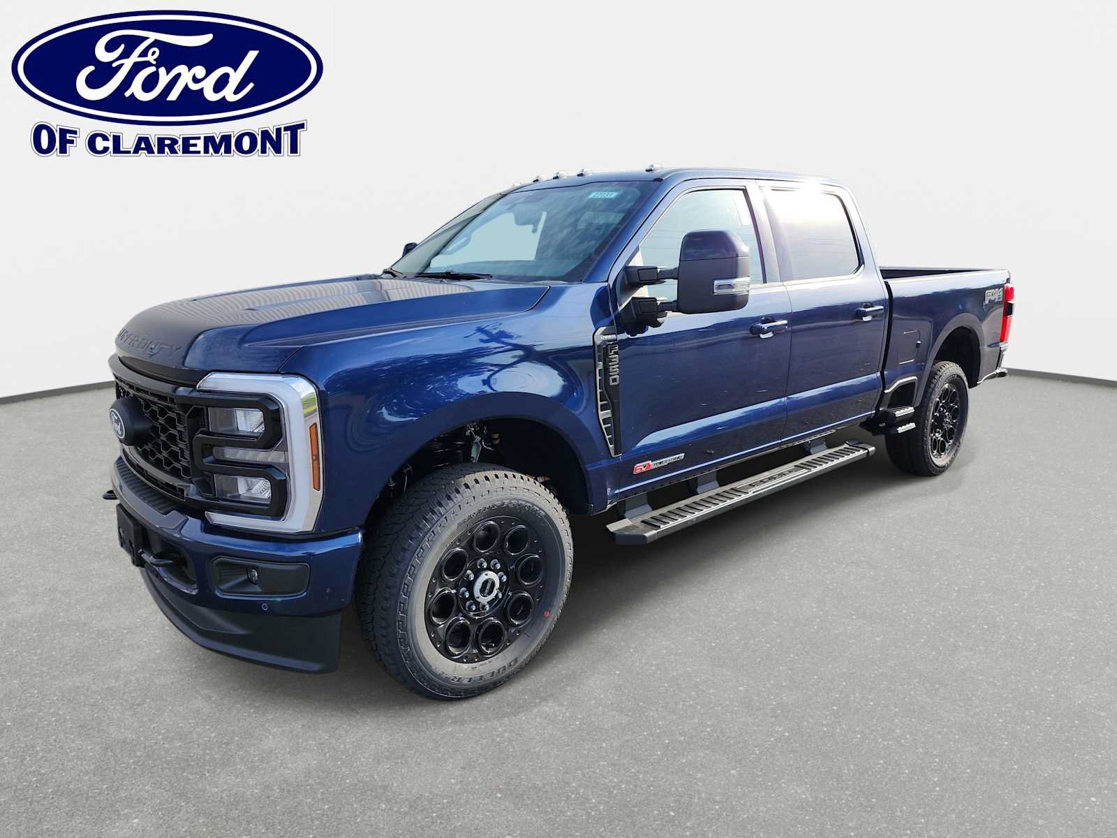 New 2027 Ford F350 Lariat w/ Black Appearance Package AWD/4WD image 1