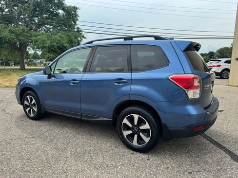 Used 2017 Subaru Forester 2.5i Premium AWD/4WD image 6