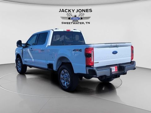 Used 2025 Ford F250 Lariat w/ Lariat Ultimate Package AWD/4WD image 3