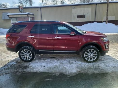 Used 2016 Ford Explorer Limited image 4