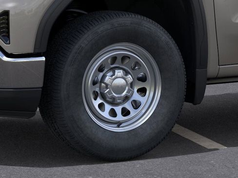 New 2026 GMC Sierra 1500 Pro image 9