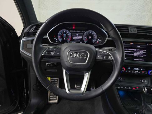 Used 2023 Audi Q3 2.0T Premium Plus w/ Premium Plus Package image 10