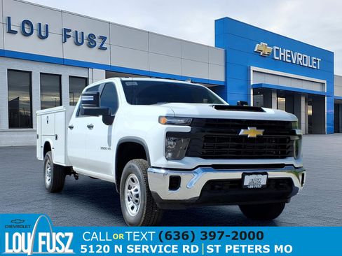 New 2026 Chevrolet Silverado 3500 W/T w/ WT Convenience Package AWD/4WD image 1