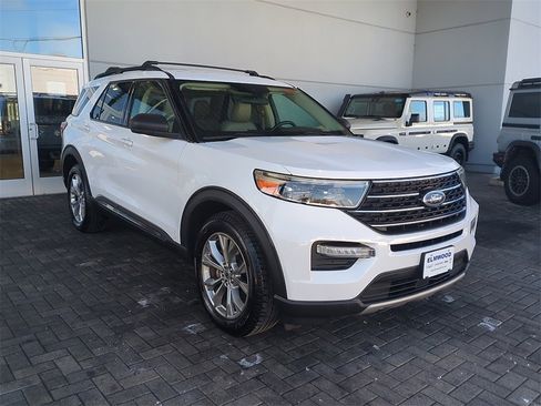 Used 2020 Ford Explorer XLT w/ Equipment Group 202A image 1