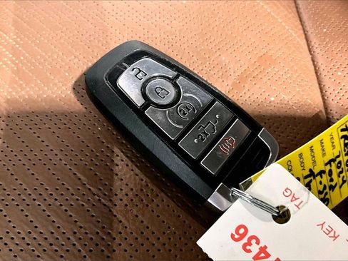 Used 2024 Ford F350 King Ranch image 19